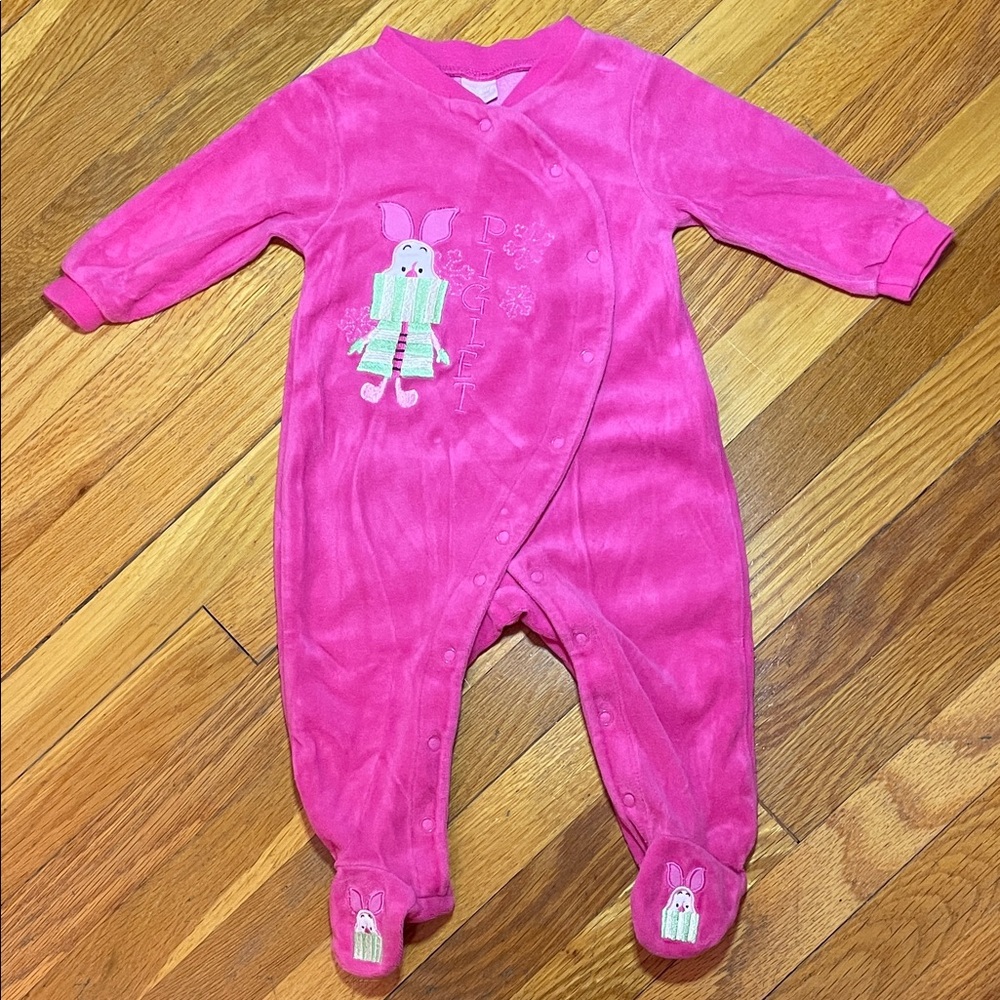 DISNEY Piglet Vintage Vibrant Pink Soft Velour Adorable Baby Snap Footie Onesie